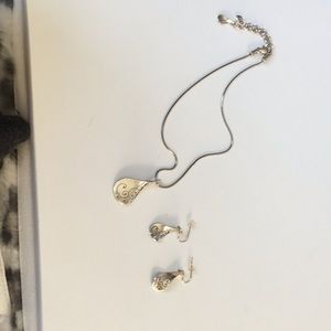 brighten necklace with matching earrings